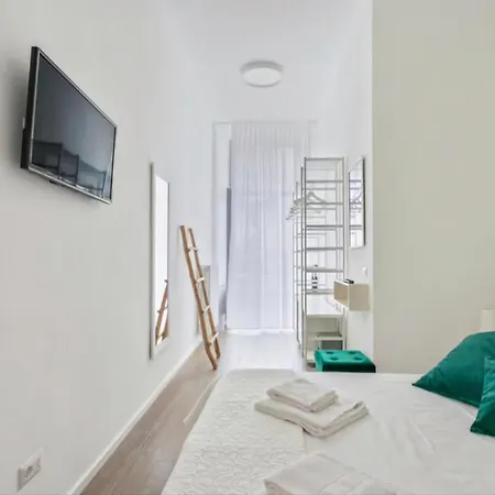 Sofia Lake Suite Como Exterior photo