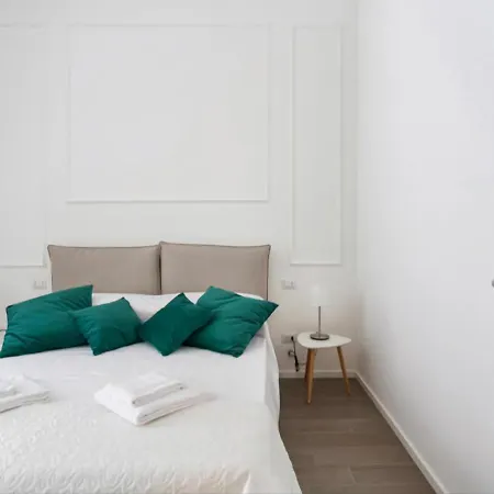 Sofia Lake Suite Como Exterior photo